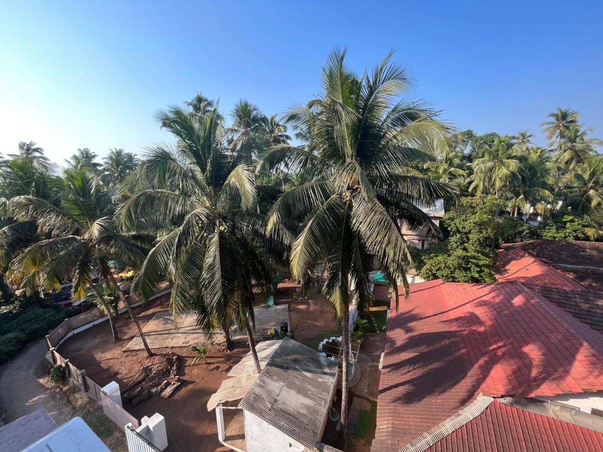 Goa Stay Hotel Calangute Exterior photo