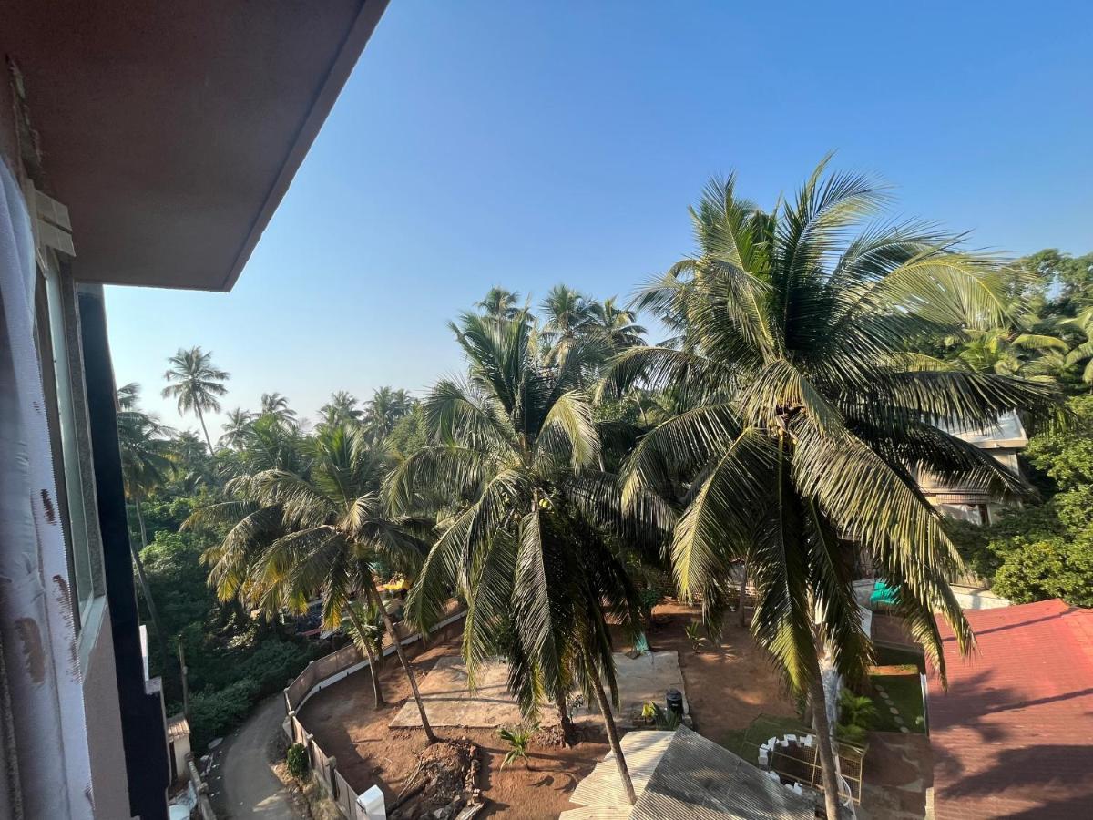 Goa Stay Hotel Calangute Exterior photo