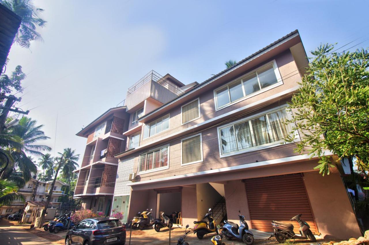 Goa Stay Hotel Calangute Exterior photo