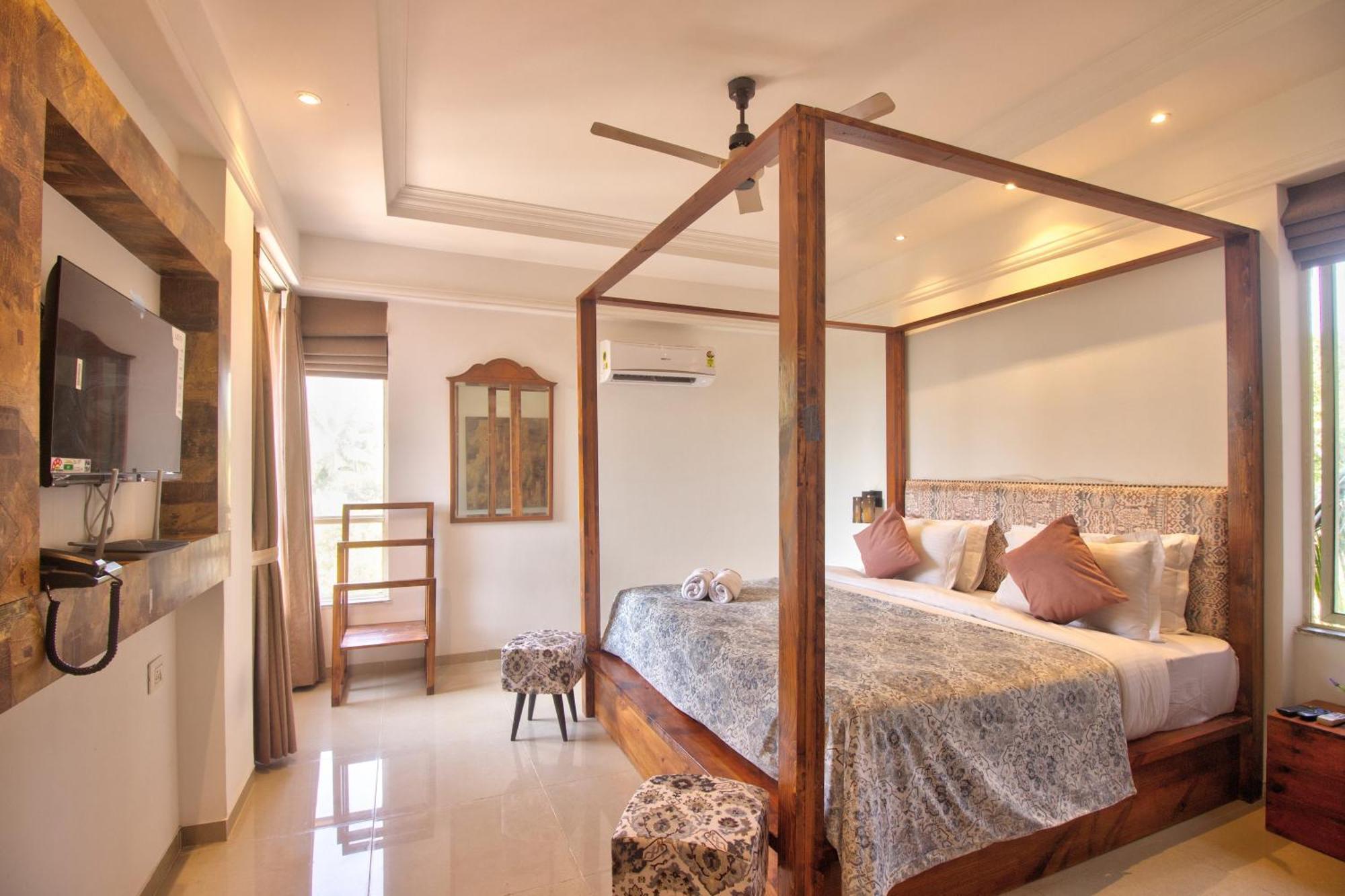Goa Stay Hotel Calangute Exterior photo
