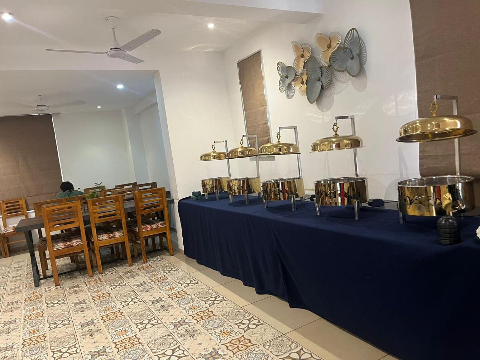 Goa Stay Hotel Calangute Exterior photo